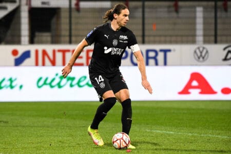 Mateo Pavlović Amiens SC
