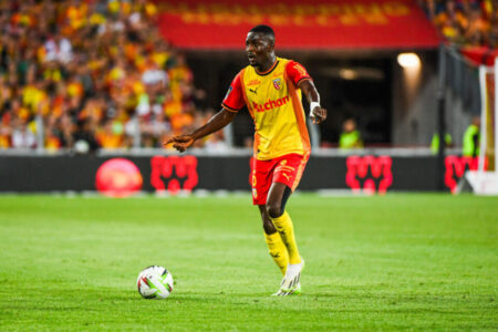 RC Lens Salis Abdul Samed