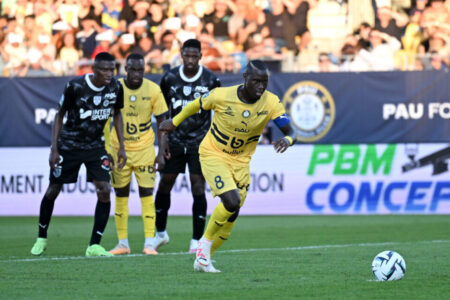 AMIENS SC Pau FC