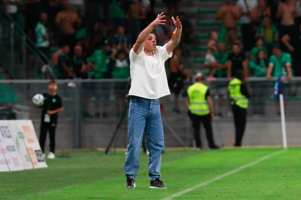 VAFC – Jorge Maciel : « L’équipe n’a pas le niveau qu’elle montre actuellement »