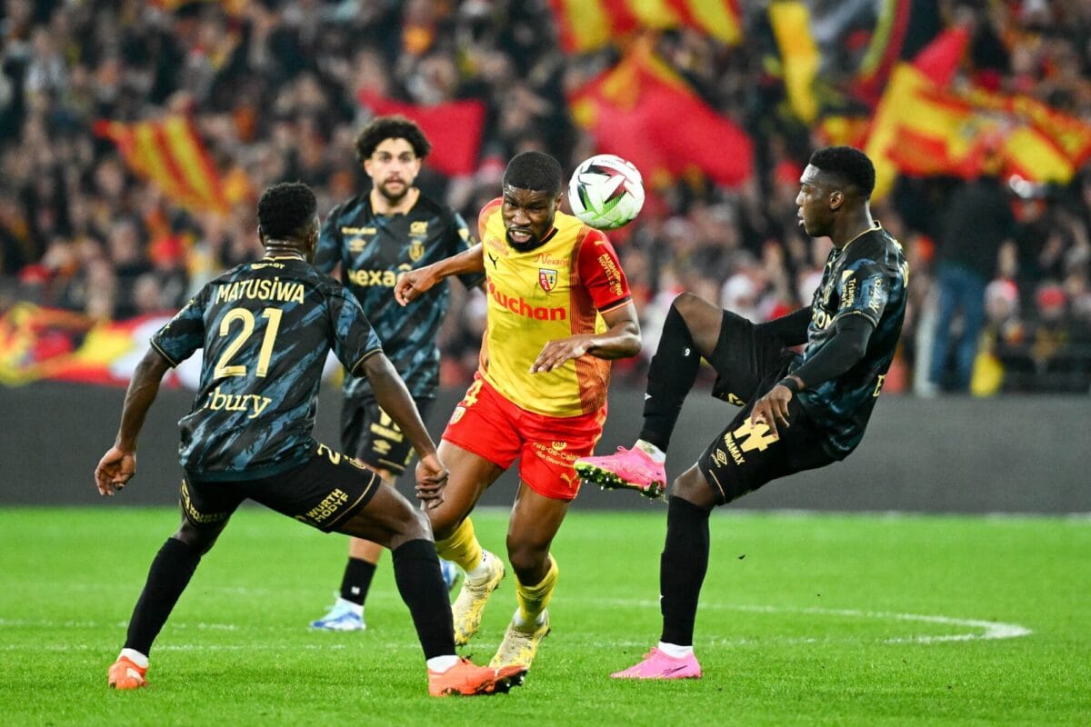 RC Lens : Kévin Danso « meilleur défenseur » du championnat ? RC Lens Kévin Danso