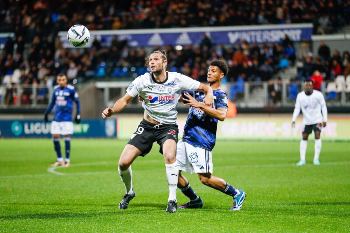 Amiens SC : Pourquoi Andy Carroll n’était pas titulaire contre Saint-Etienne ? Andy Carroll Amiens SC