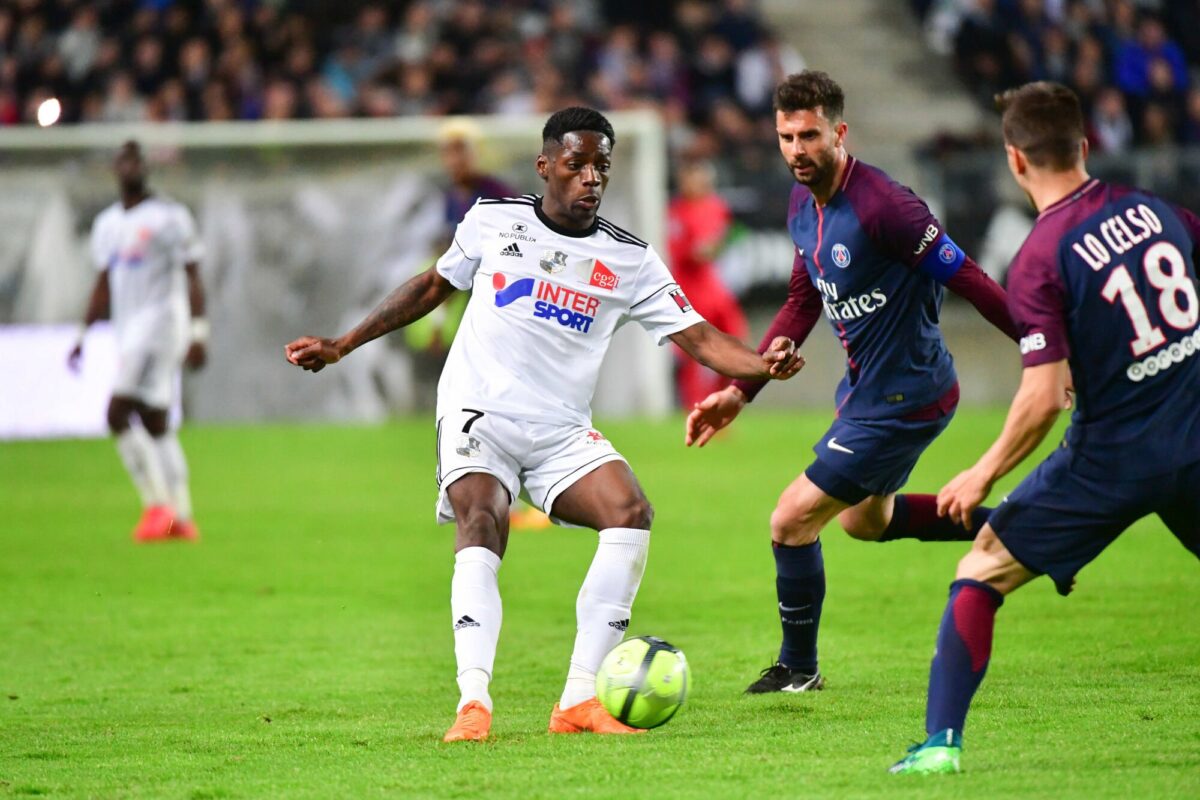 Amiens SC Harrison Manzala