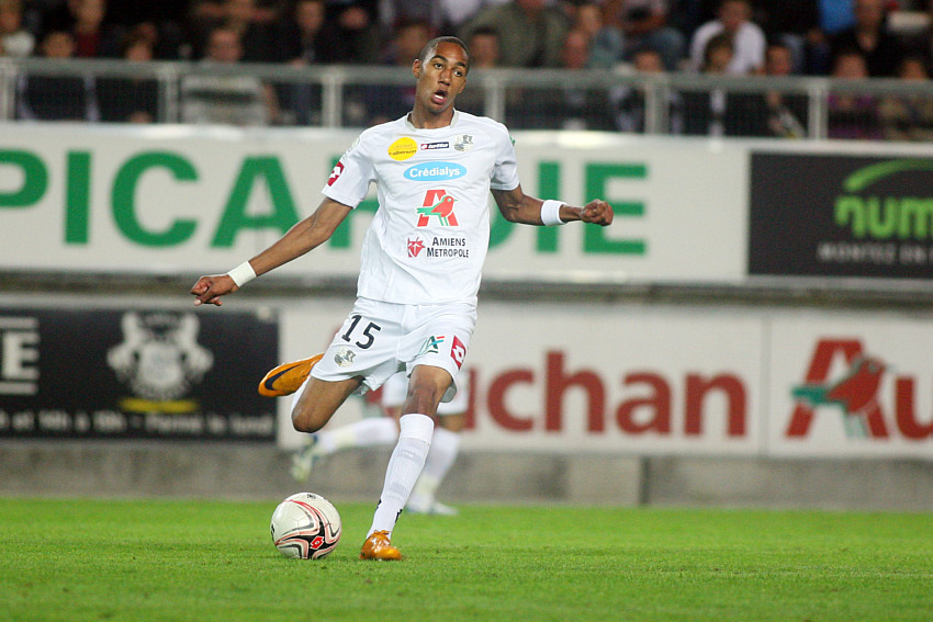 Steven Nzonzi Amiens SC