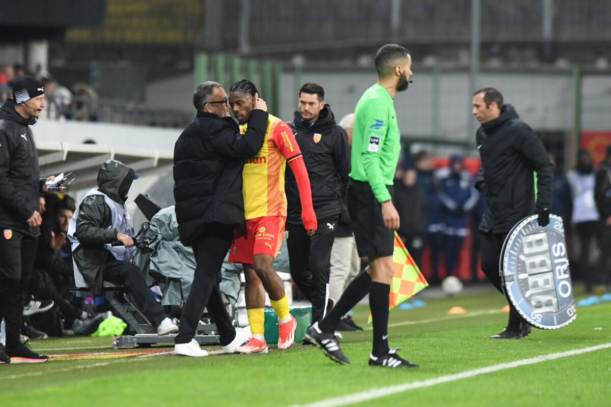 RC Lens : Franck Haise prend à nouveau la défense d’Elye Wahi Franck Haise Elye Wahi