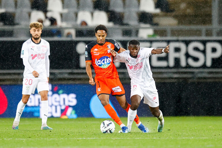 Amiens SC Doums Fofana