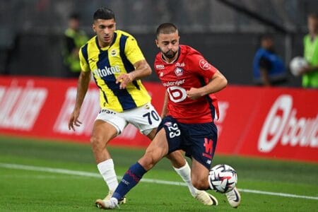 Edon Zhegrova LOSC - Slavia Prague