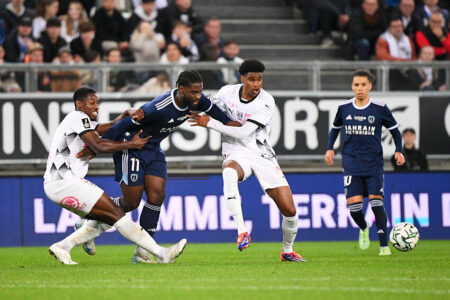 Amiens SC Osaze Urhoghide Owen Gene