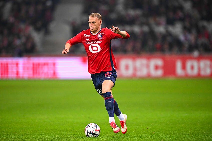 Mitchel Bakker LOSC