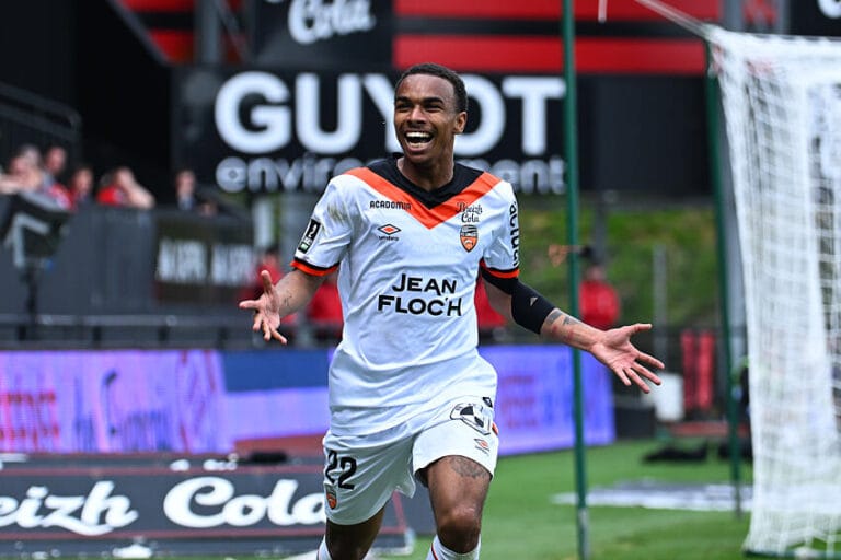 Eli Junior Kroupi Lorient