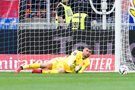 RC Lens Mathew Ryan