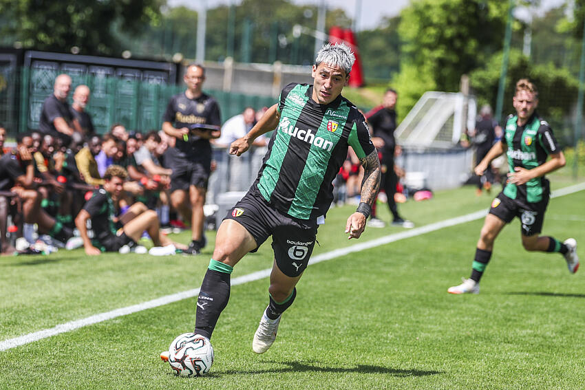 RC Lens Martín Satriano