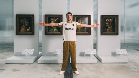 Le RC Lens dévoile son nouveau maillot Robin Risser RC Lens