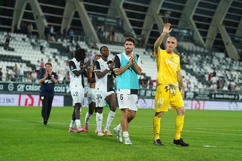 Amiens SC Paul Bernardoni