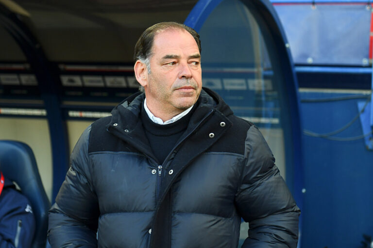 VAFC : Stéphane Moulin fustige « une première mi-temps proche du néant », après la défaite à Orléans Stéphane Moulin