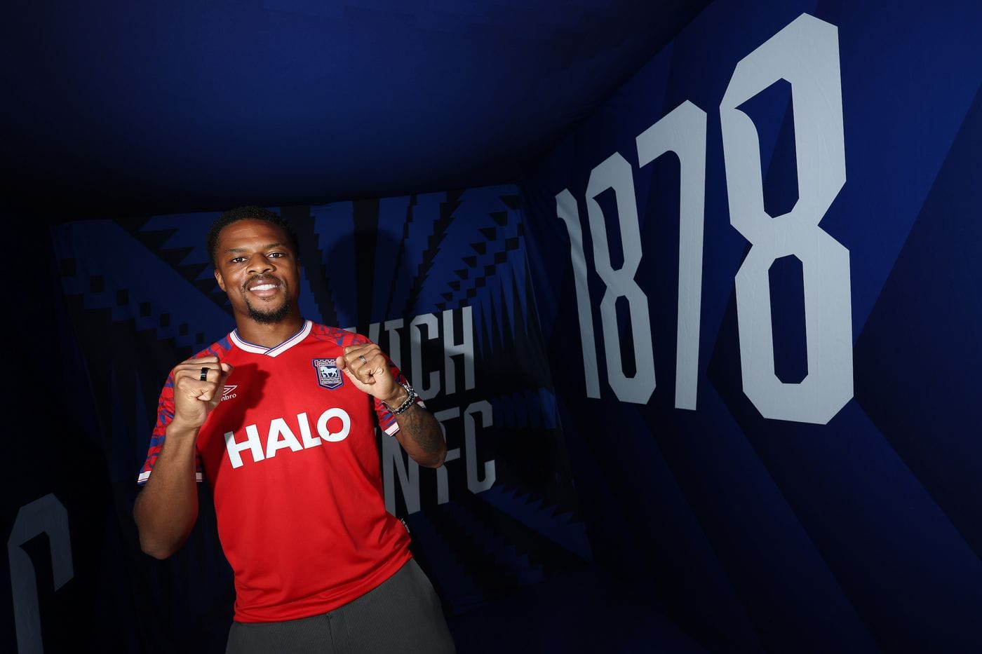 Chuba Akpom Ipswich Town LOSC