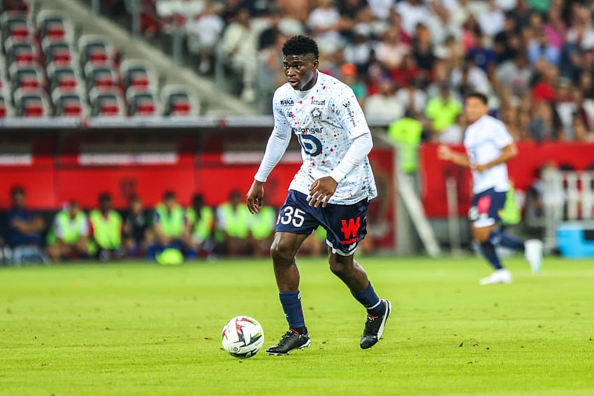 Mercato : Carlos Baleba (ex-LOSC) pourrait rapporter gros à Lille en cas de transfert en Premier League Carlos Baleba LOSC