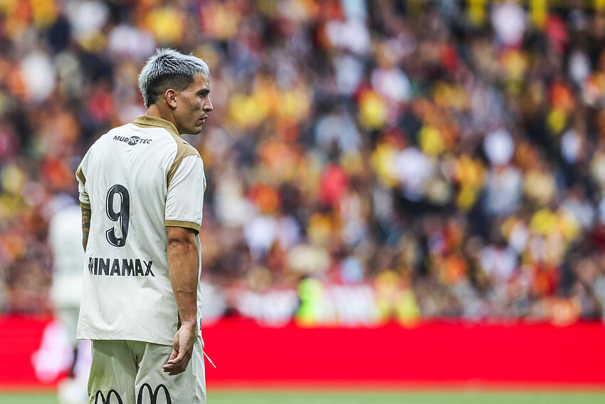 RC Lens Martin Satriano