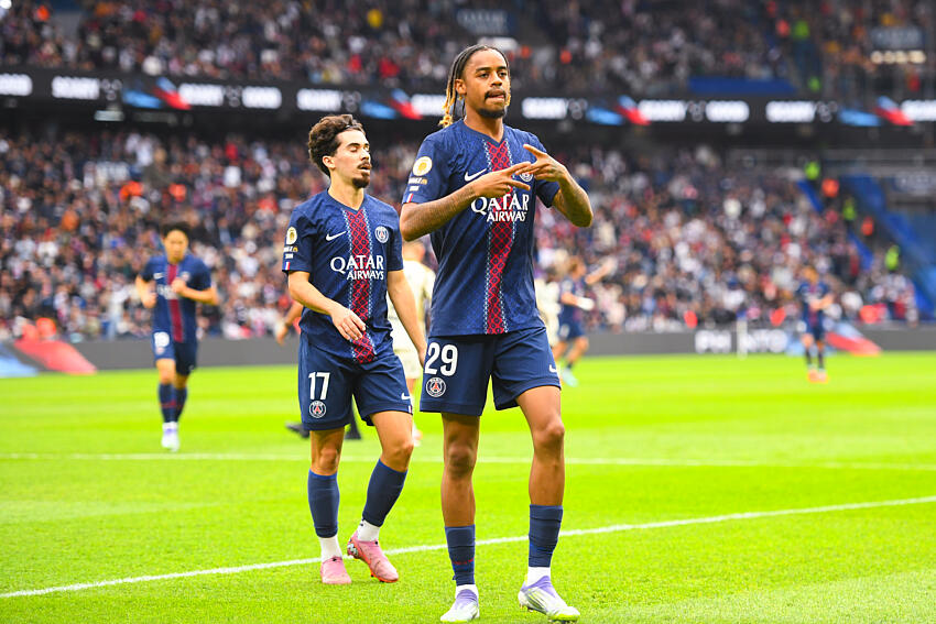 Bradley Barcola PSG