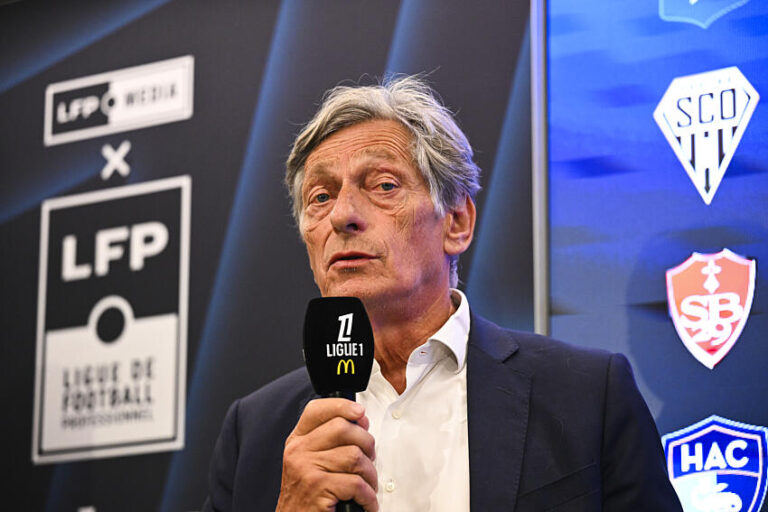 Nicolas DE TAVERNOST