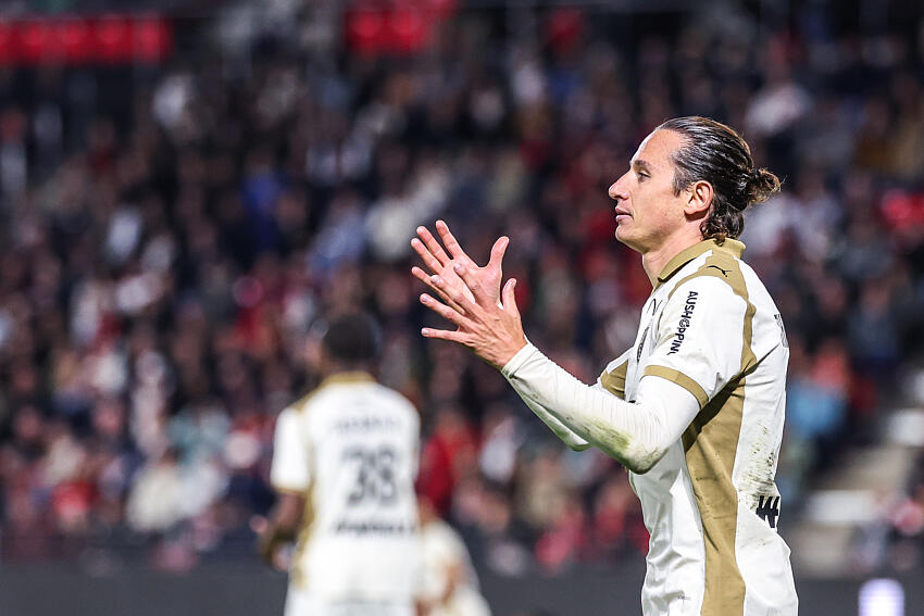 « Je donnerai tout jusqu’à y faire mon retour », Florian Thauvin envoie un message à Didier Deschamps RC Lens Florian Thauvin