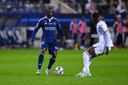 Paris FC Jonathan Ikoné