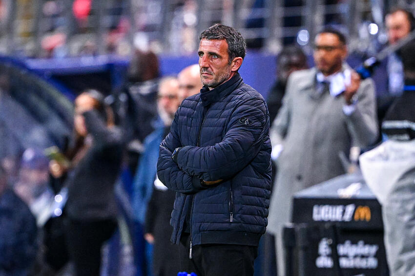 RC Lens – Paris FC : privé de quatre joueurs, Stéphane Gilli veut faire tomber « un gros morceau »
