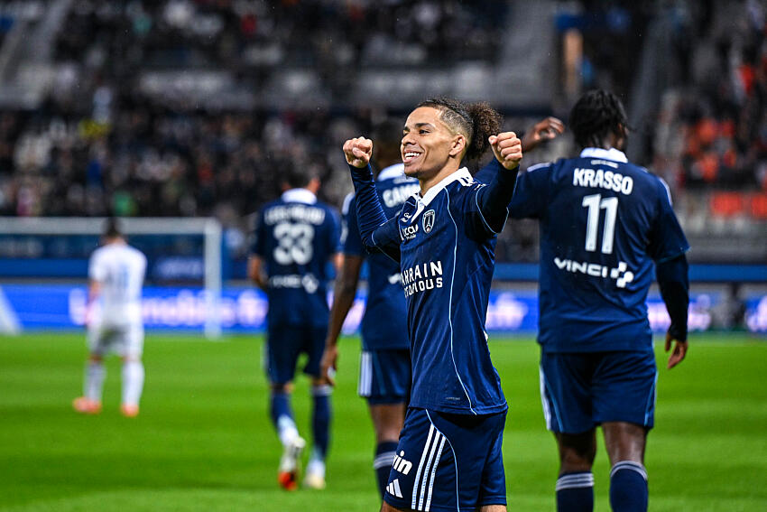 Ilan Kebbal Paris FC