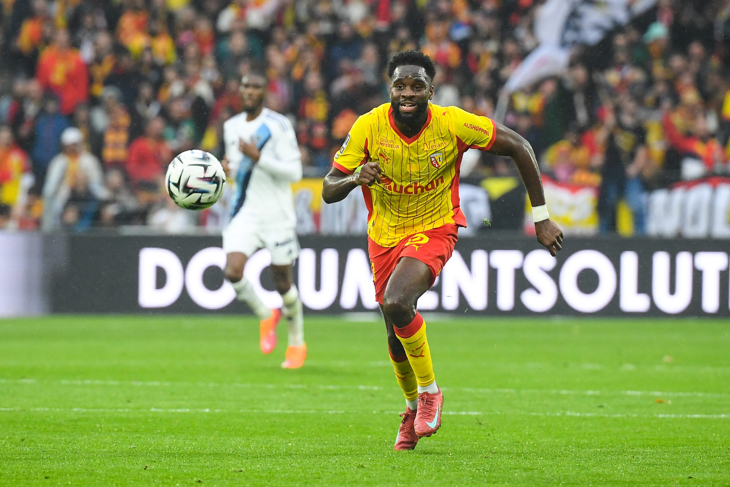 « Quelque chose de spécial à faire ici », Odsonne Edouard explique pourquoi il a signé au RC Lens