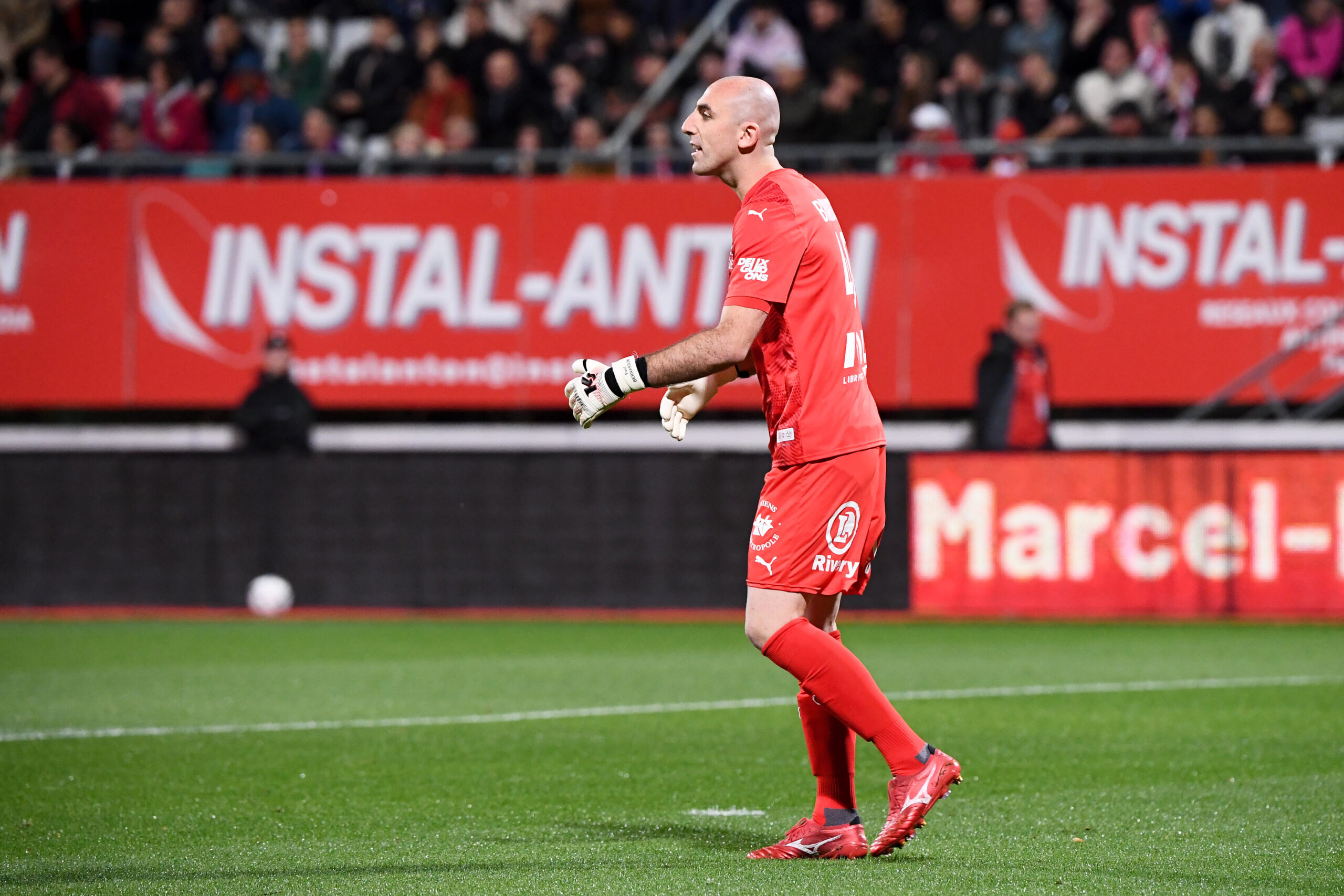 Paul Bernardoni Amiens SC