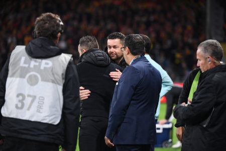 RC Lens – OM : « Si c’est le seul problème du football français… », Pierre Sage met les choses au clair au sujet de Roberto De Zerbi Pierre Sage Roberto De Zerbi RC Lens