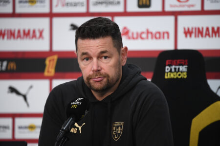 Face à un FC Metz sous « beaucoup de pression », le RC Lens devra livrer « un grand match » selon Pierre Sage Pierre Sage RC Lens