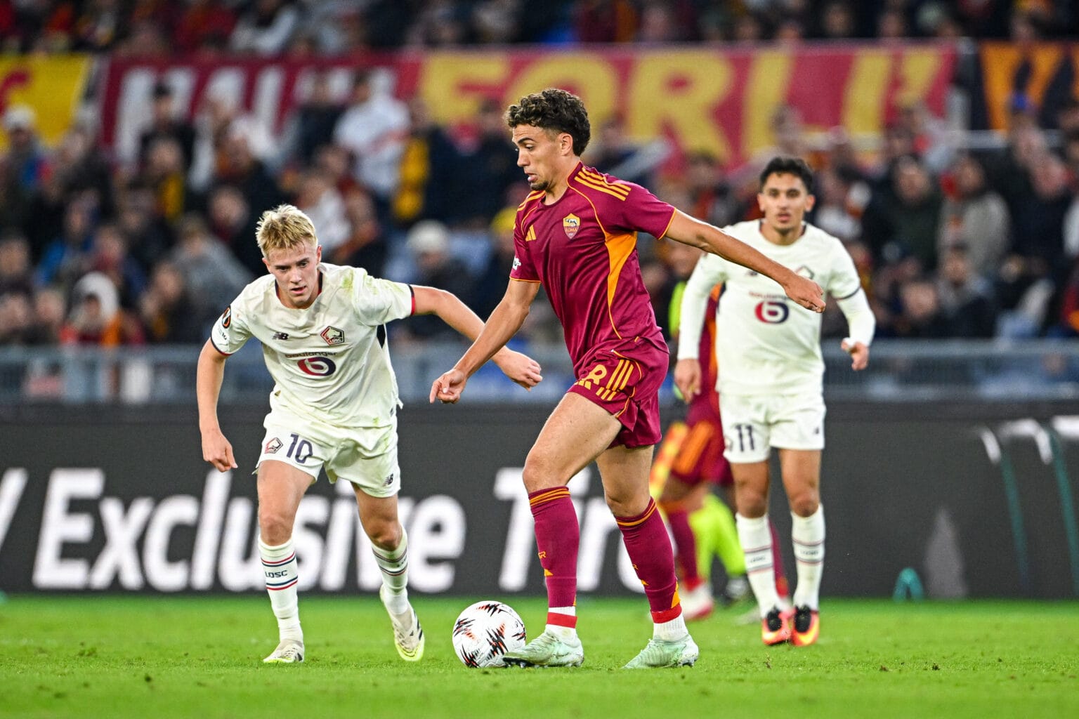 Que devient Neil El Aynaoui (ex-RC Lens), parti à la Roma ? Neil El Aynaoui