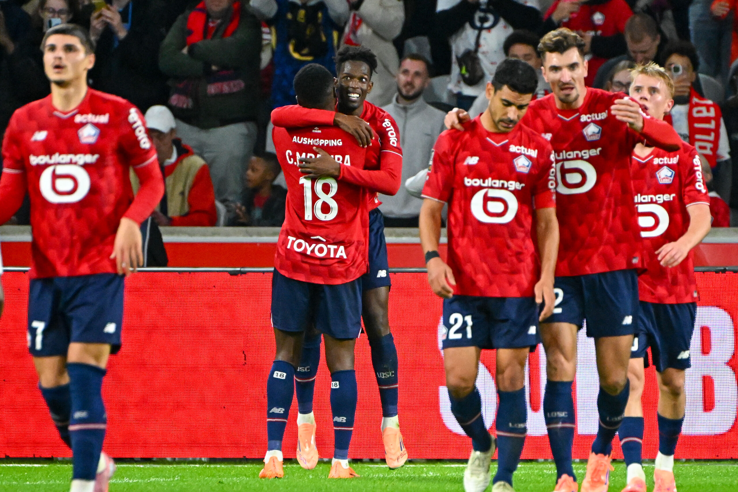 Entre rigueur et imprécision : le LOSC décroche l’essentiel face à Angers LOSC