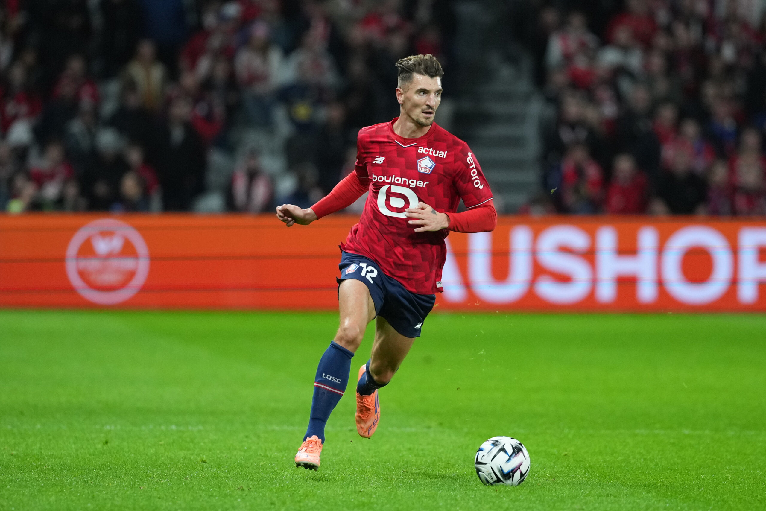 LOSC : « On se doit d’aller gagner à Belgrade, c’est obligatoire », lance Thomas Meunier Thomas Meunier LOSC