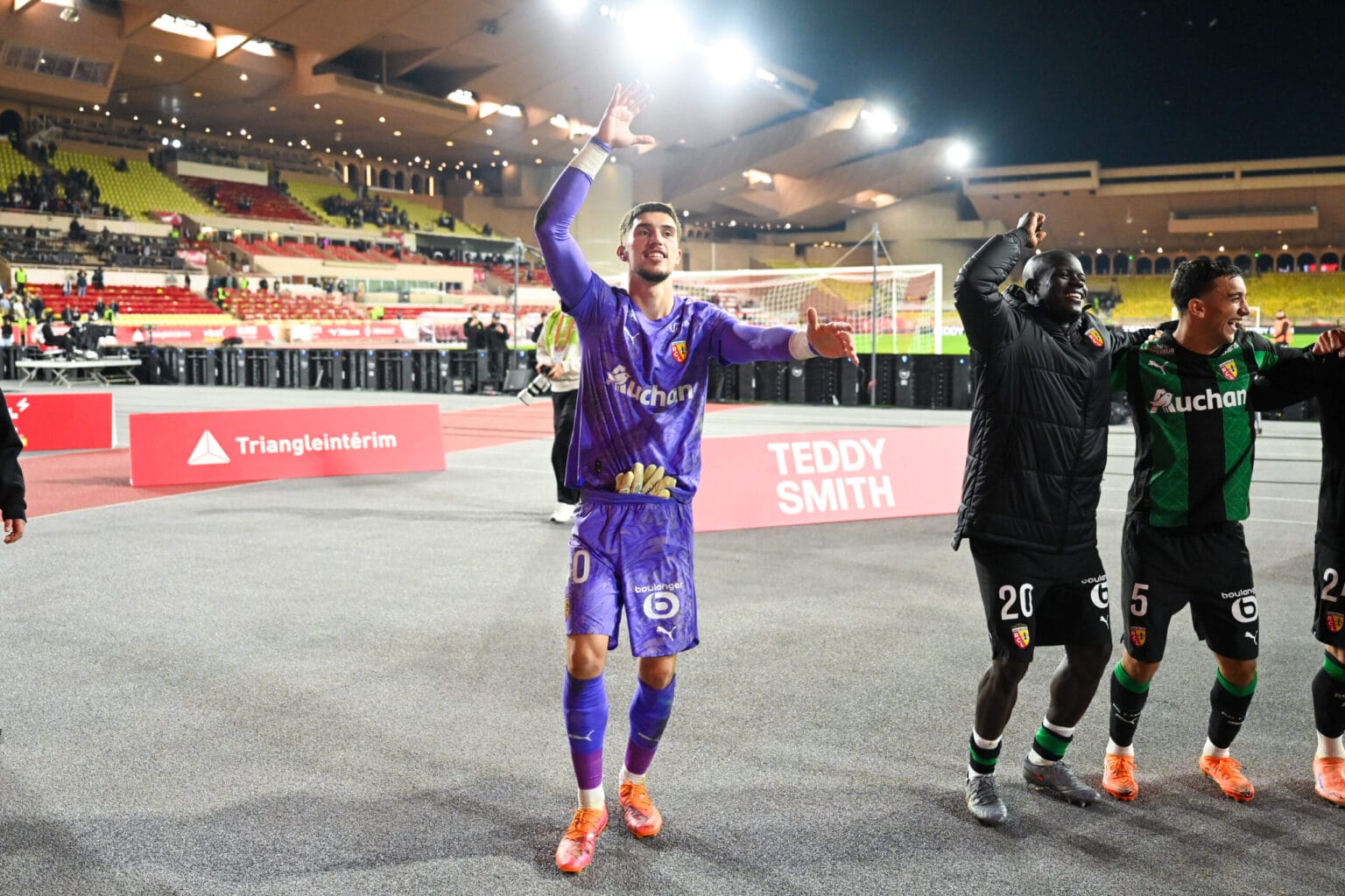 AS Monaco – RC Lens : « C’est une victoire de tout un club », la réaction de Robin Risser Robin Risser RC Lens