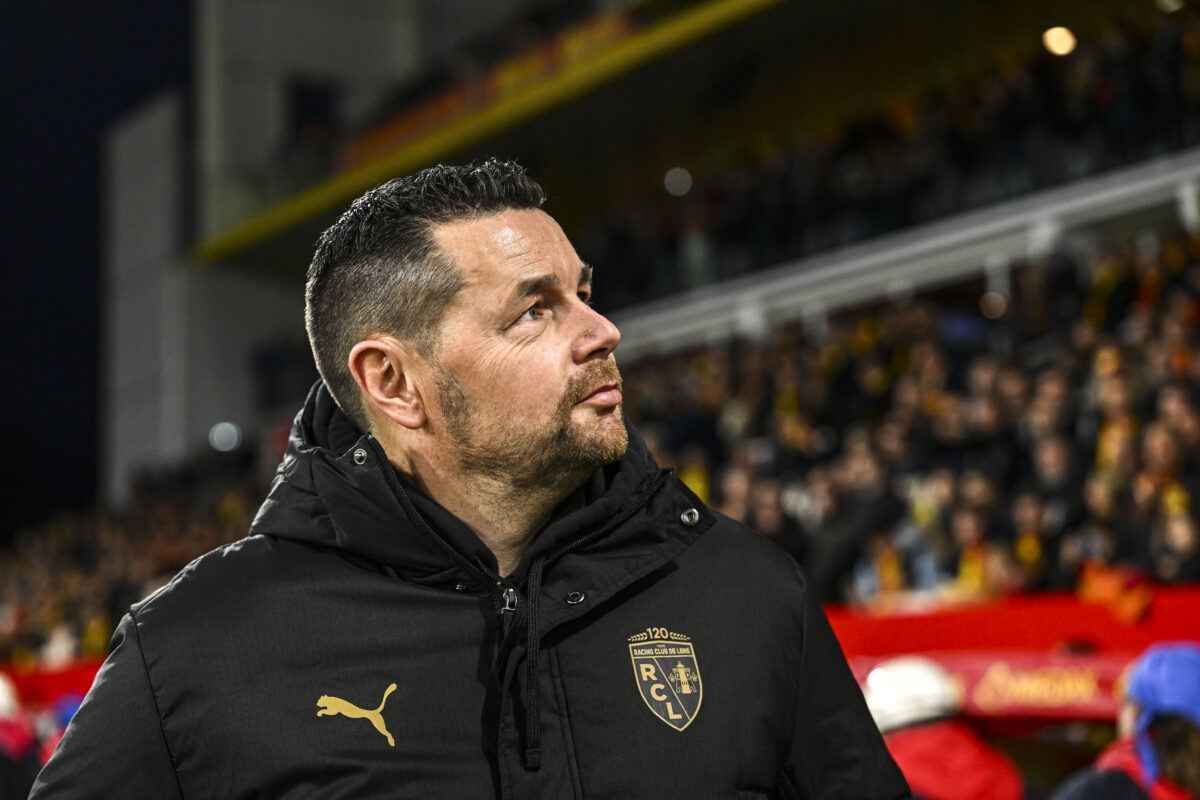« C’est un phénomène », Pierre Sage est-il le principal artisan du succès du RC Lens ?
