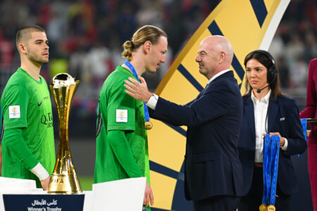 Matveï Safonov Lucas Chevalier LOSC