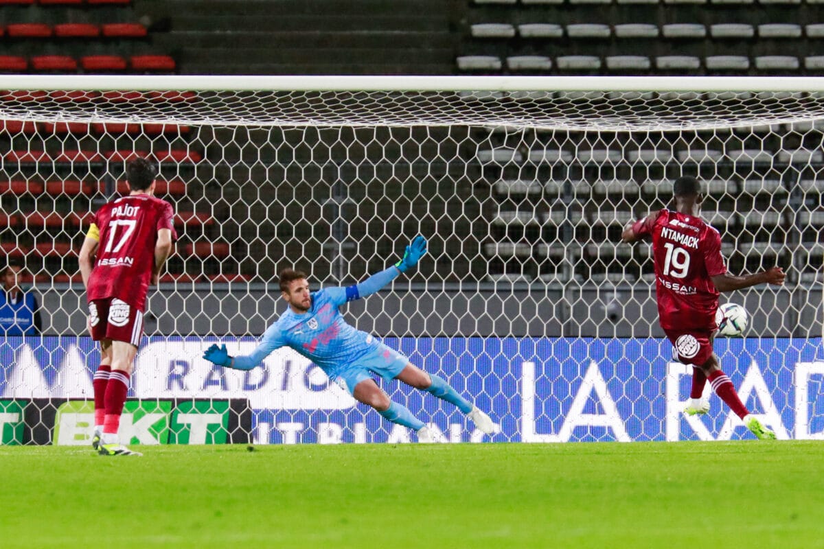 Samuel Ntamack Amiens SC