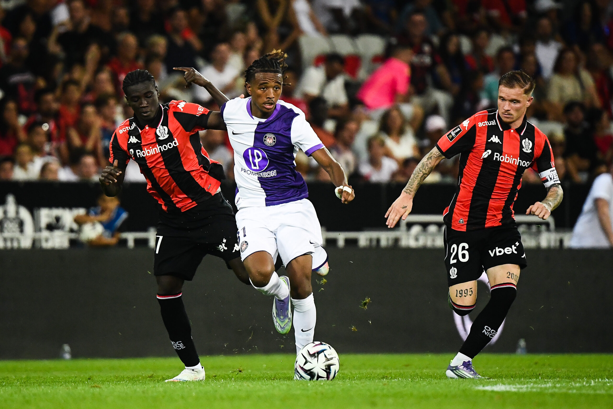 Carles Martinez Novell TFC LOSC Noah Edjouma