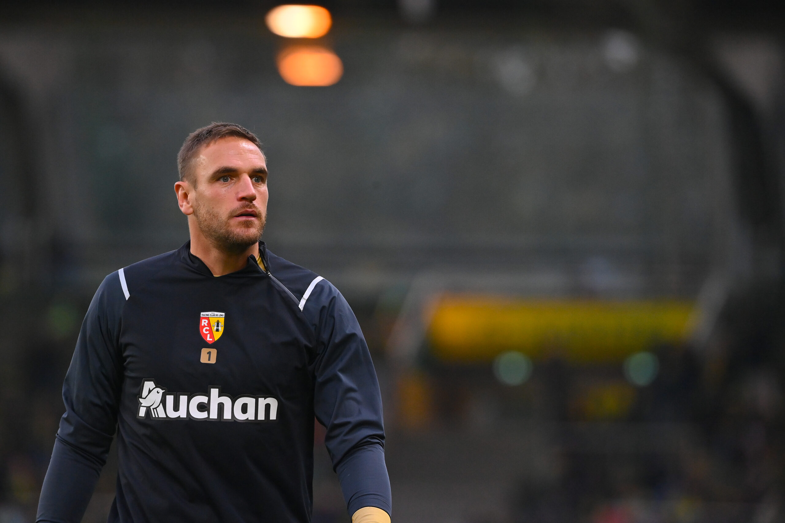« J’ai compris que ce serait long », Régis Gurtner (RC Lens) ne compte pas « arrêter sur cette blessure » Régis Gurtner RC Lens