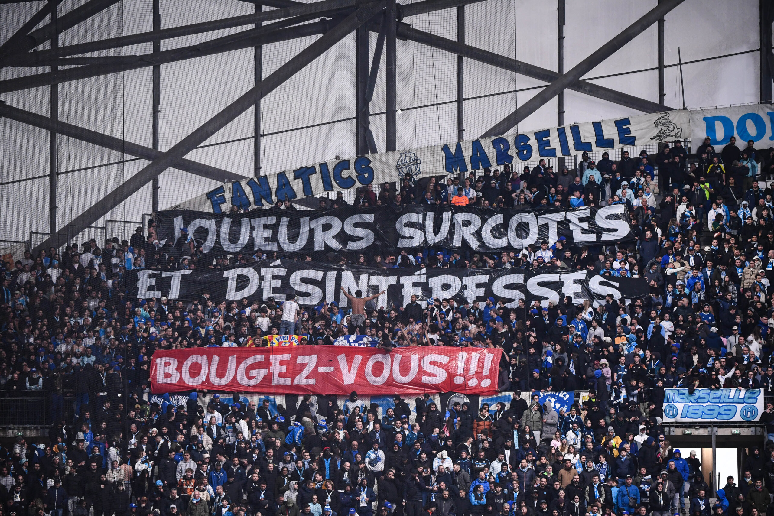Ligue 1 : l’OM frustre encore son public, l’OL régale le sien – les affluences de la 22e journée Ligue 1 OM public