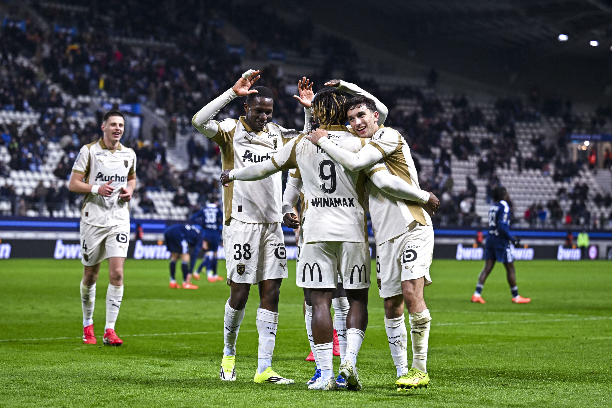 Les chiffres fous du RC Lens, leader flamboyant en route pour le titre ? RC Lens