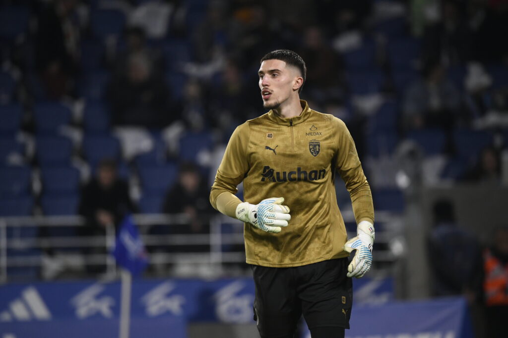 RC Lens : « Cela reste un bon point », la réaction de Robin Risser après Strasbourg Robin Risser RC Lens