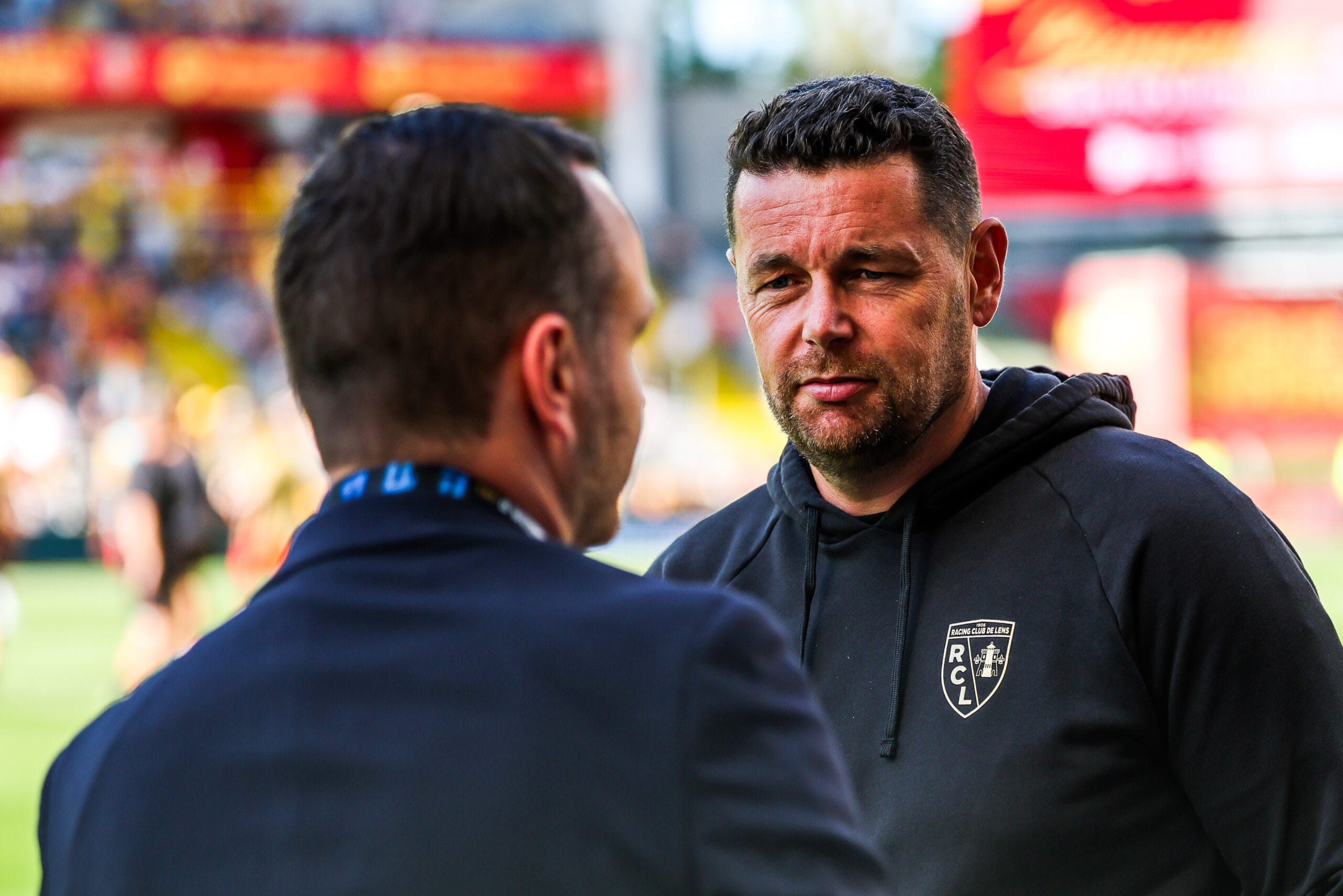 RC Lens : « Le maintien de l’effectif serait un avantage », Pierre Sage envoie un message à sa direction !