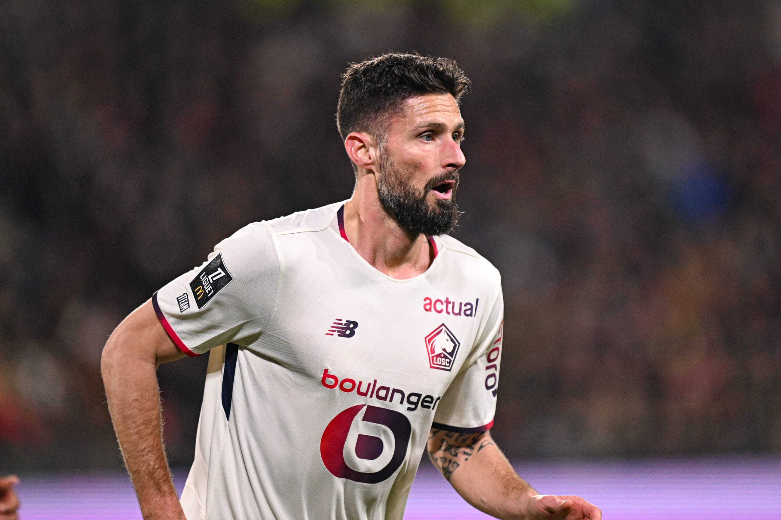Aston Villa LOSC Olivier Giroud